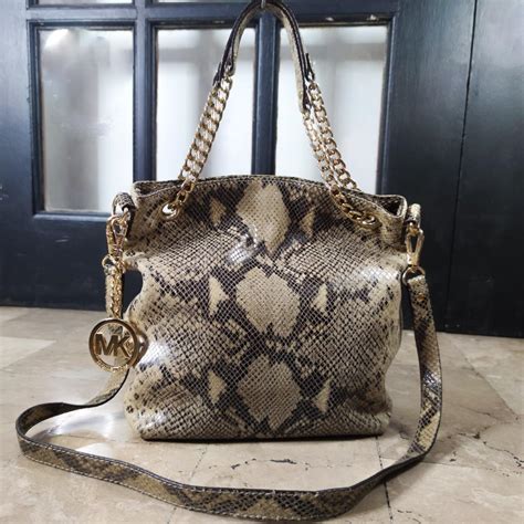 sac a main michael kors 2014|michael kors snakeskin bag.